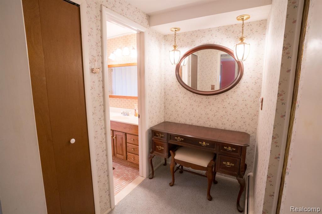 4180 DEVONSHIRE Street, Trenton, MI 48183 — Photo 24