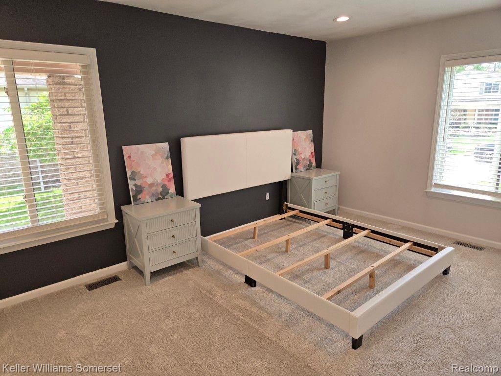 5568 PATTERSON Drive, Troy, MI 48085 — Photo 20