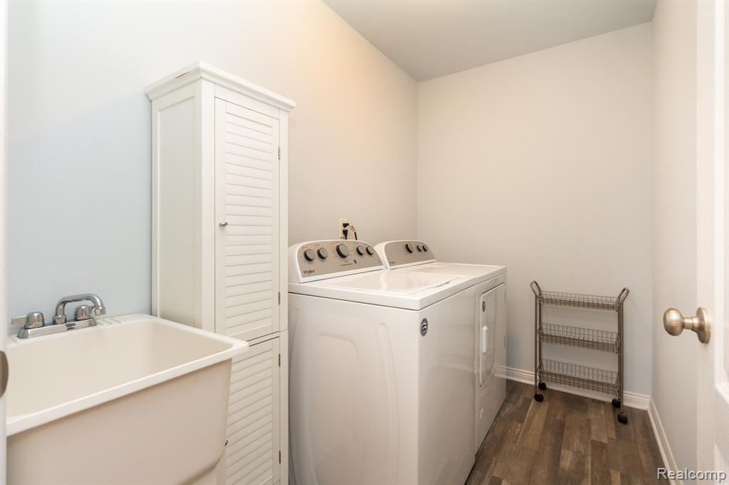 5325 BRADMORE Lane, Warren, MI 48092 — Photo 33