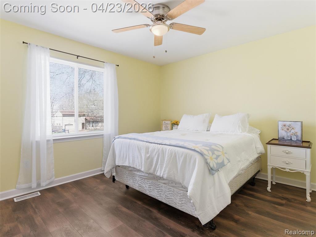 4060 Laforest Drive, Waterford, MI 48329 — Photo 24