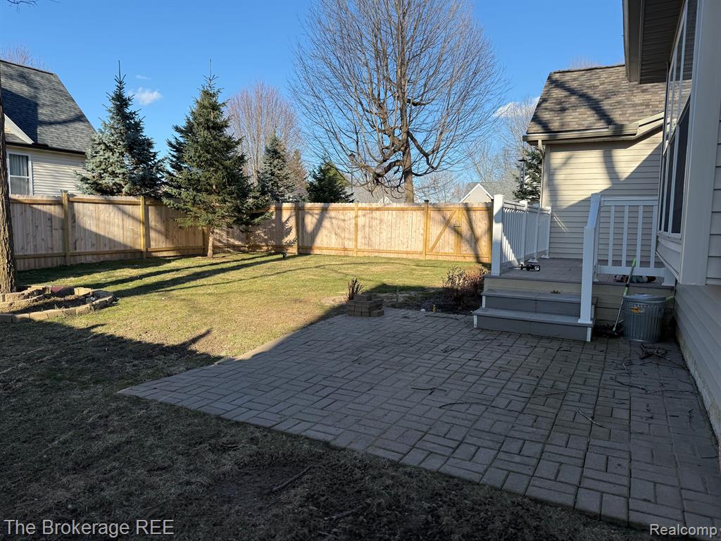 9133 PEMBROOK Drive, Davison, MI 48423 — Photo 42