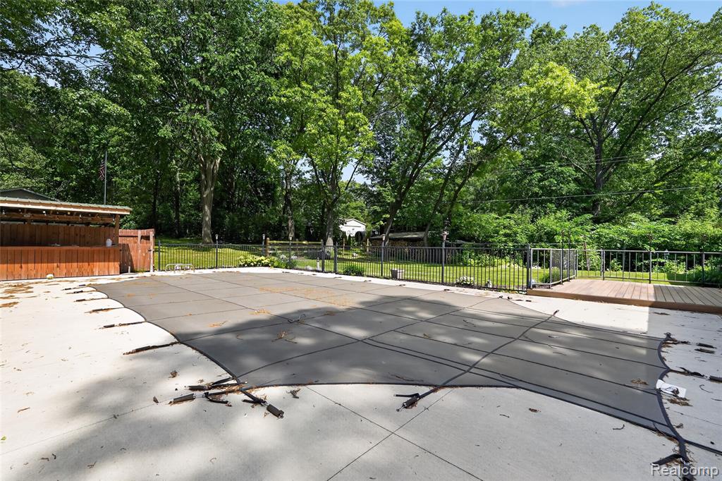 8668 Cooley Beach Drive, White Lake, MI — Photo 54
