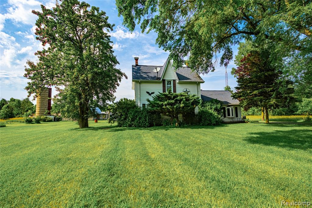 8384 Imlay City Road, Kenockee, MI 48006 — Photo 11
