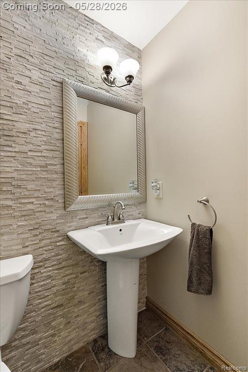 501 Cedarwood Street, Oxford, MI 48371 — Photo 36