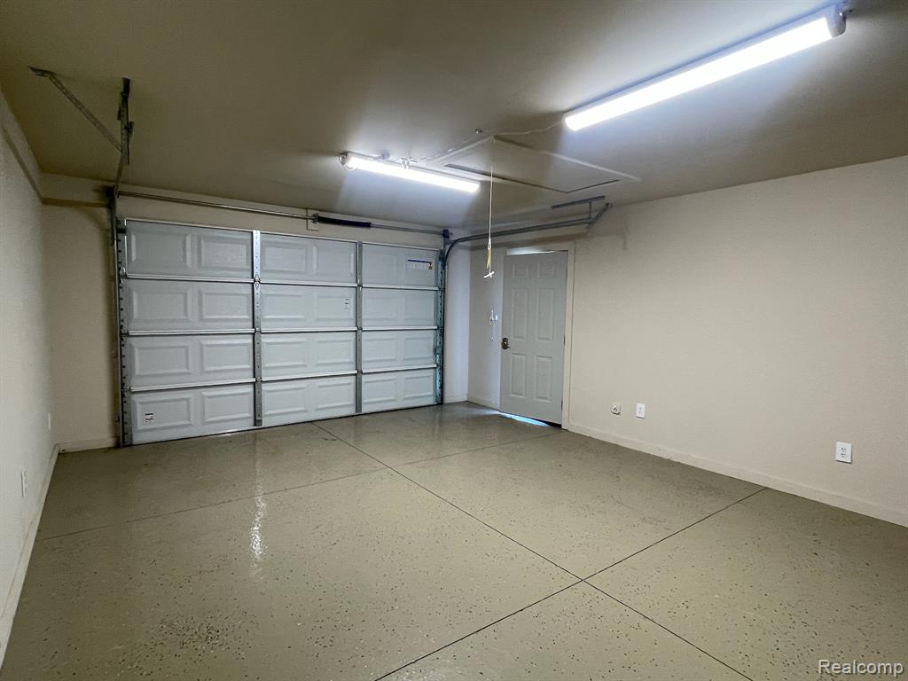 21150 E Chigwidden Street, Northville, MI 48167 — Photo 34