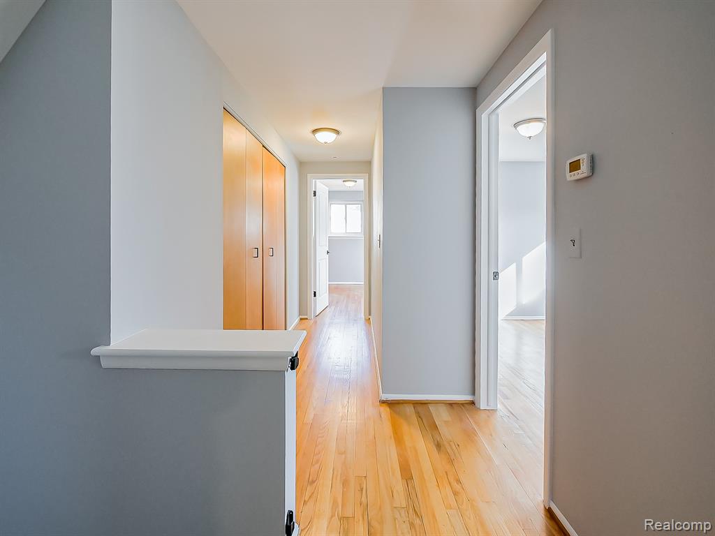 15958 Shadyside Drive, Livonia, MI, 48154