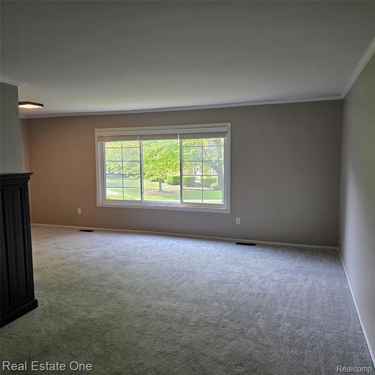 770 E Fox Hills Drive W, Bloomfield Hills, MI 48304 — Photo 11