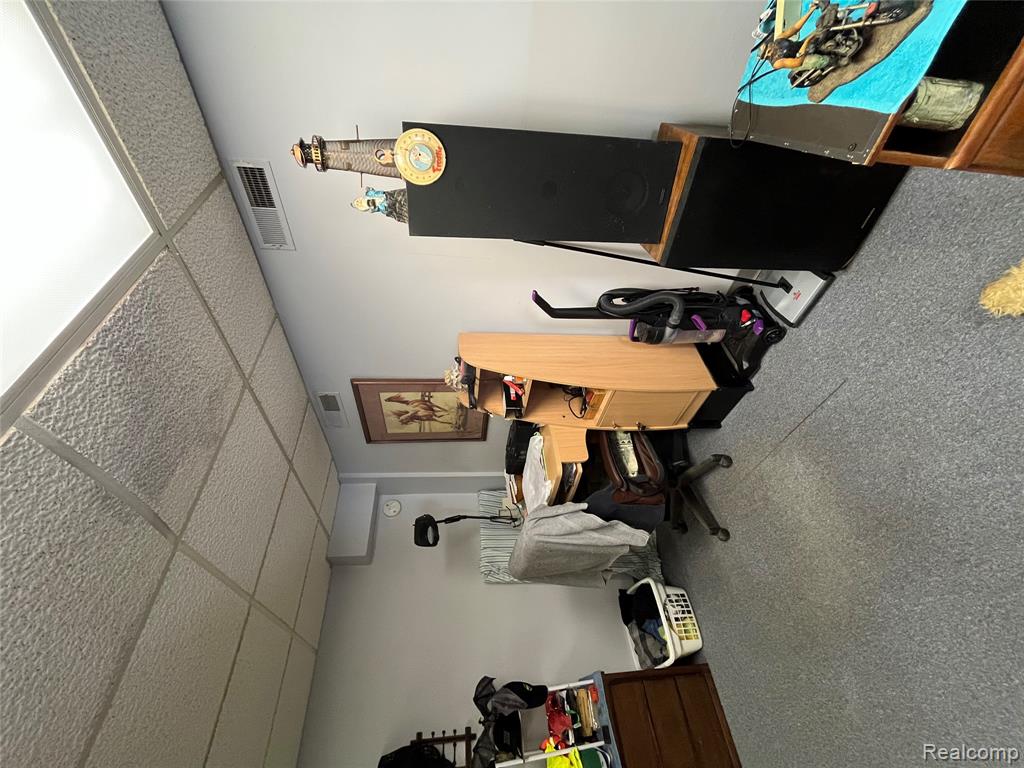 12660 Grafton Road, Carleton, MI 48117 — Photo 17