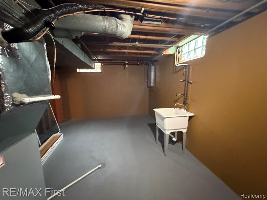25184 Collingwood Street, Roseville, MI 48066 — Photo 24