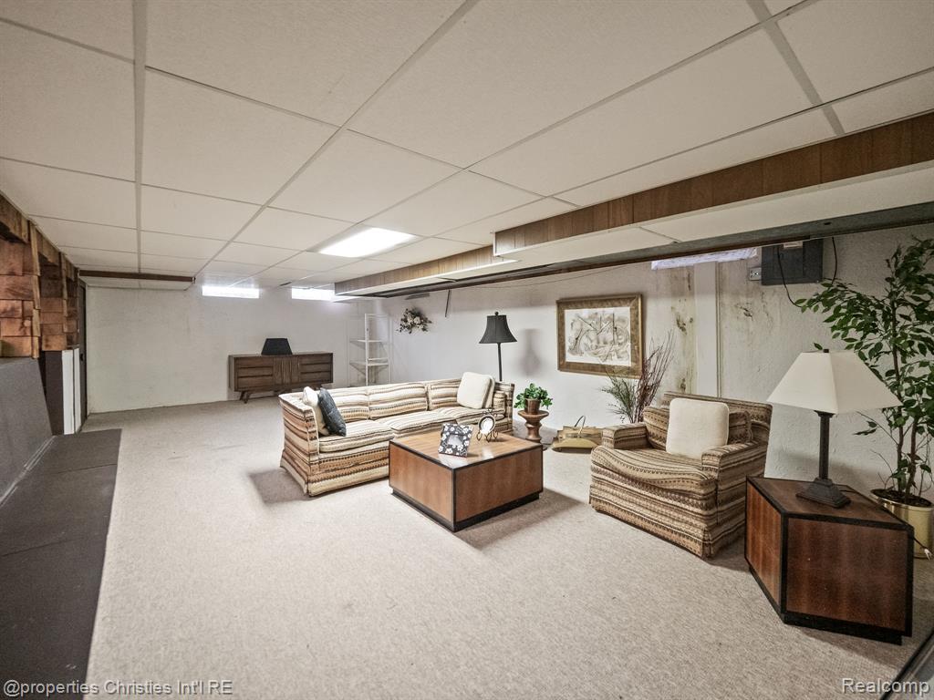 41642 Sycamore Drive, Novi, MI — Photo 23