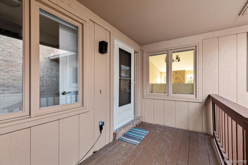 22245 RIVER RIDGE Trail, Farmington Hills, MI 48335 — Photo 4