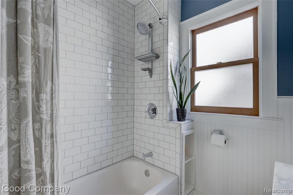 419 E 5th Street, Royal Oak, MI 48067 — Photo 27