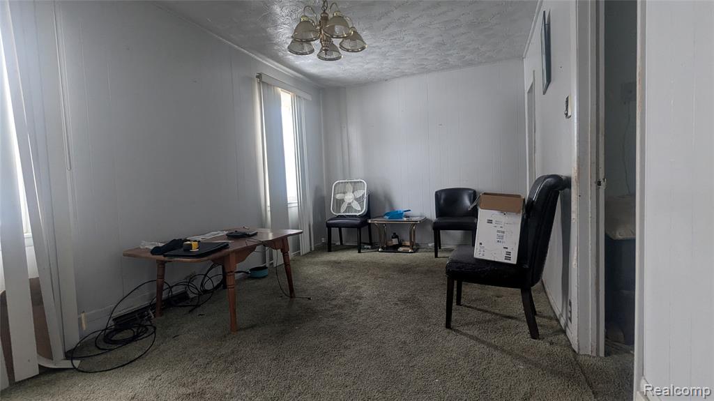 447 E Wilson Avenue, Pontiac, MI 48341 — Photo 5