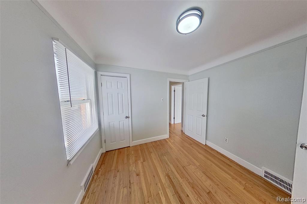 8401 W 7 Mile Road, Detroit, MI 48221 — Photo 36