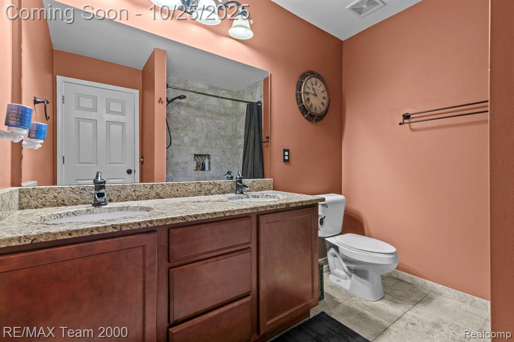 19712 Uroda Street, Brownstown, MI — Photo 25