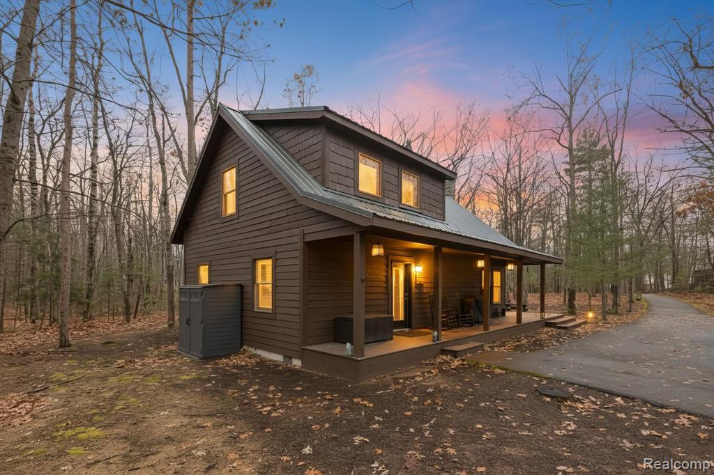 150 N East Mullett Lake Road, Indian River, MI 49749 — front exterior