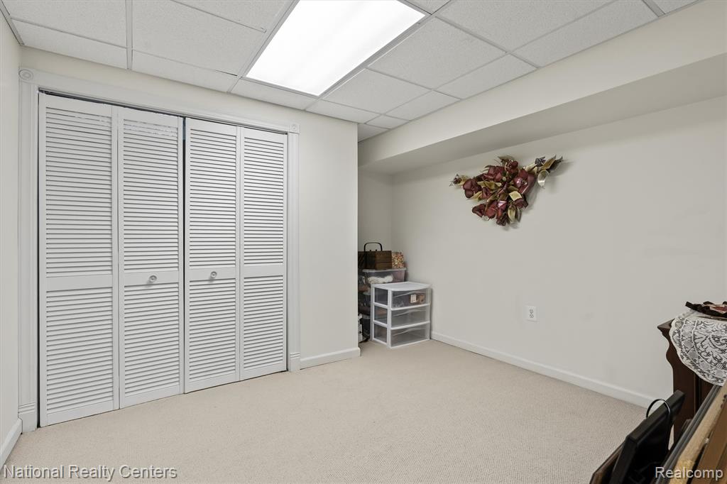 4297 Mario Court, Plymouth, MI 48170 — Photo 35