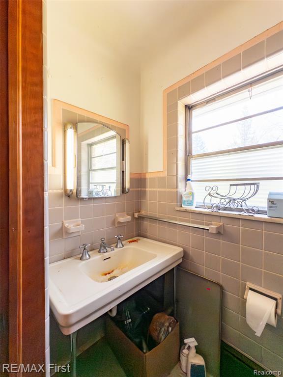 17397 Millar Road, Clinton Twp, MI 48036 — Photo 53