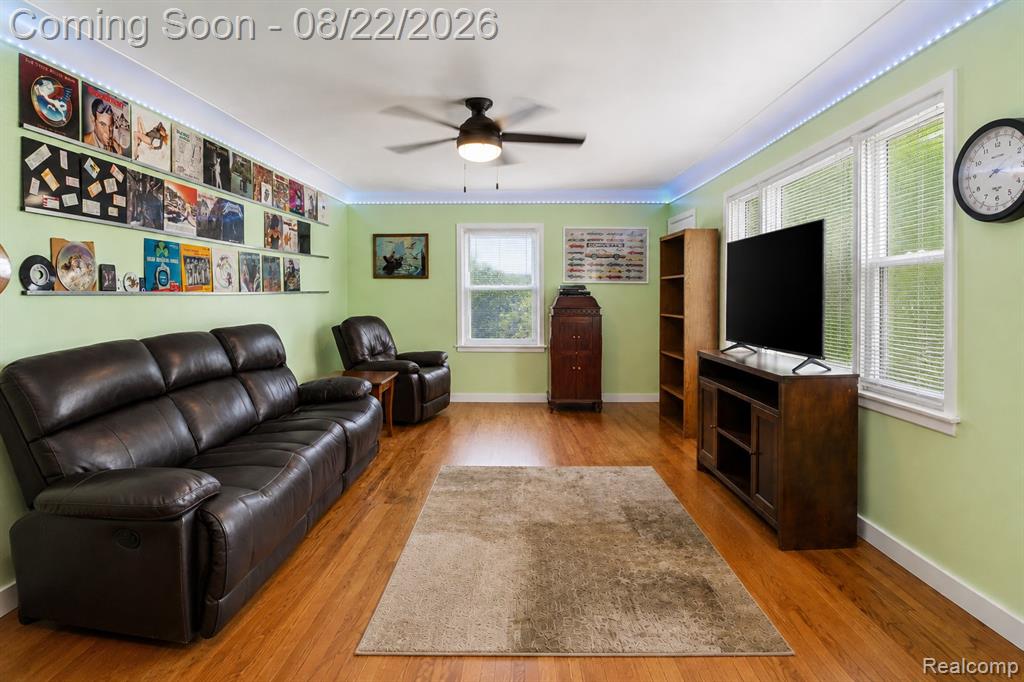 Photo 4