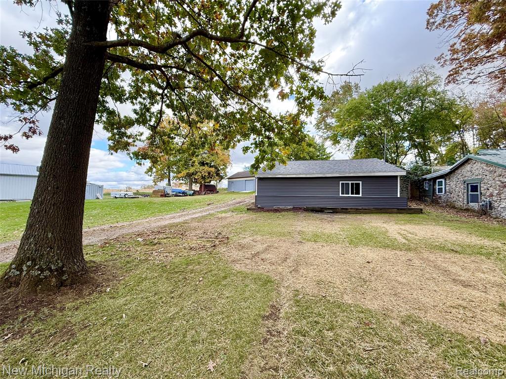 11476 Koth Drive, Linden, MI 48451 — front exterior