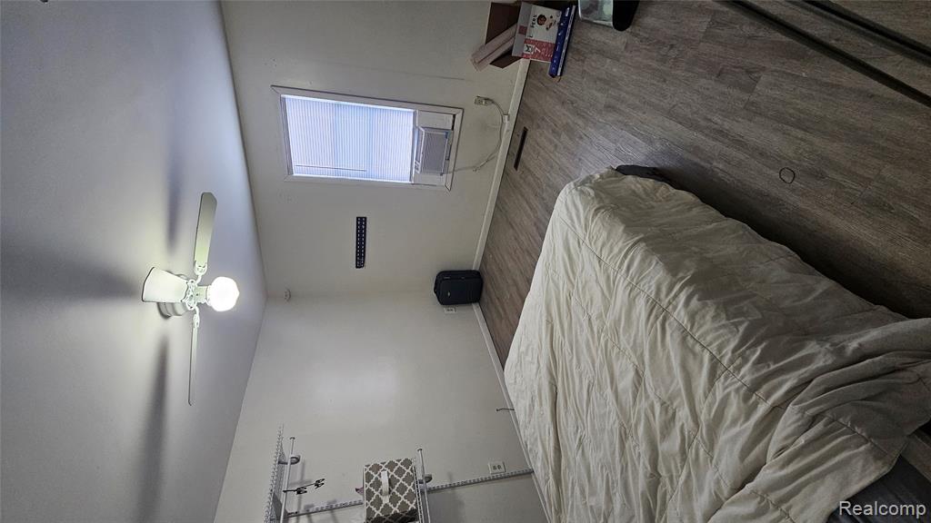 4392 E Coldwater Road, Flint, MI 48506 — Photo 12