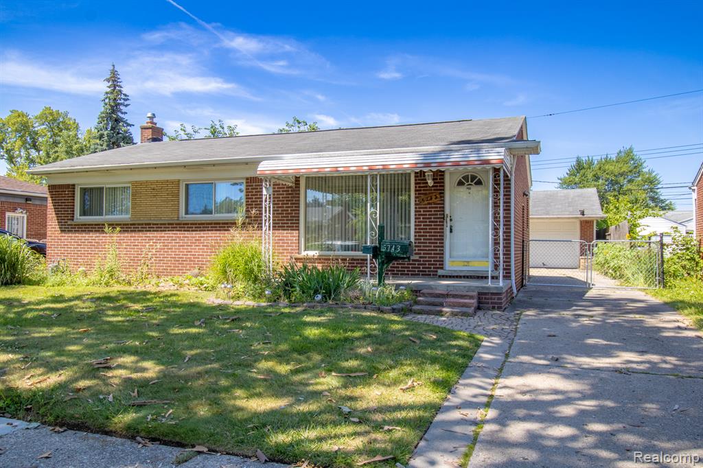 5743 Plainfield Street, Dearborn Heights, MI 48127 — Photo 2