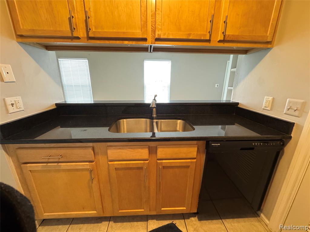 6958 Harvard Lane, Canton, MI 48187 — Photo 3