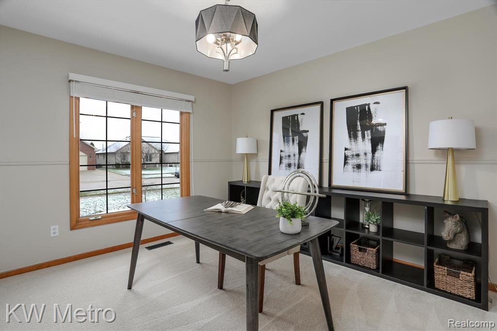 53495 POINSETTIA Drive, Macomb, MI 48042 — Photo 9