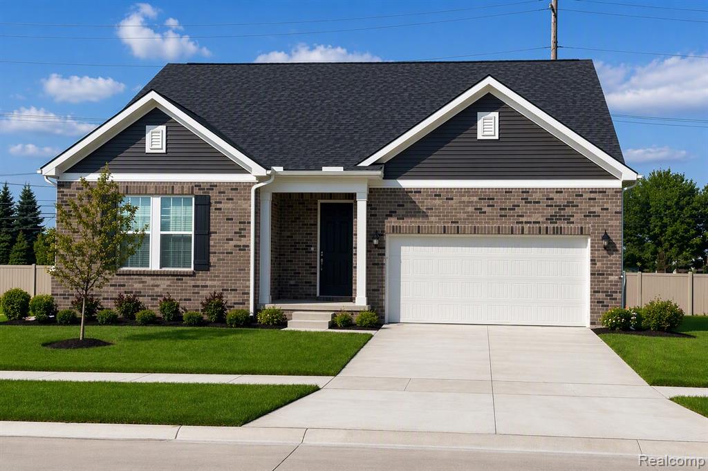 20633 West Kilburn Drive, Macomb, MI 48044