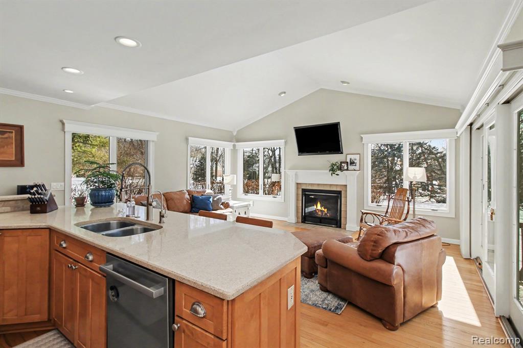 8620 Southridge Drive, Howell, MI 48843 — Photo 21