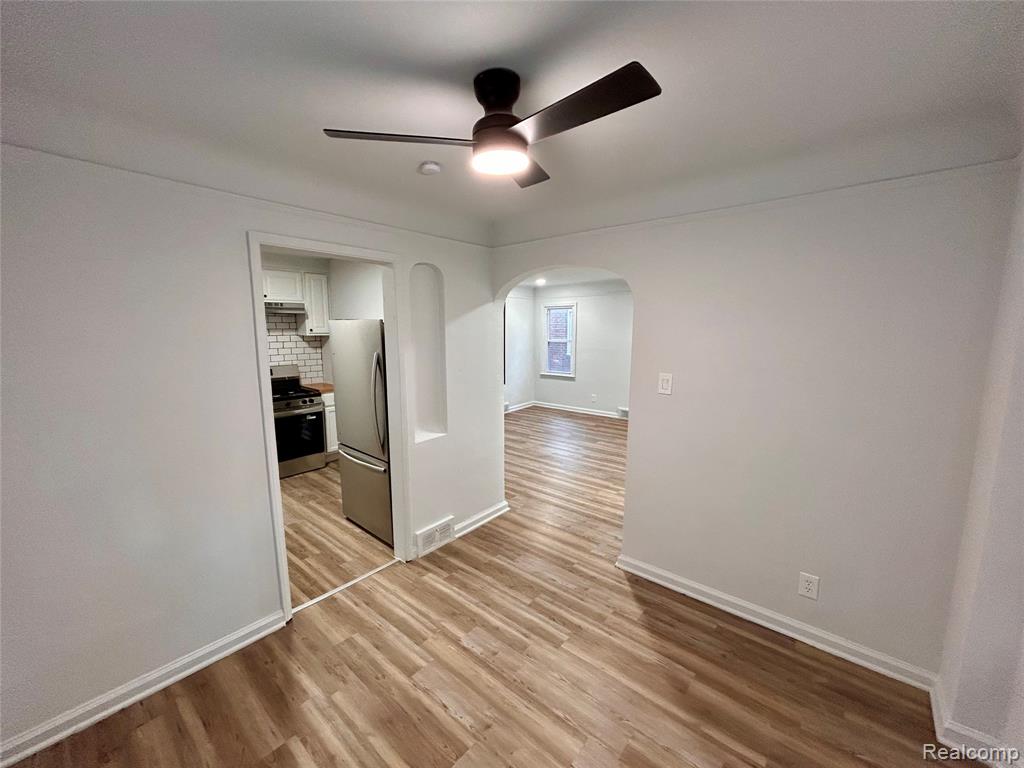 16306 Carlisle Street, Detroit, MI 48205 — Photo 10