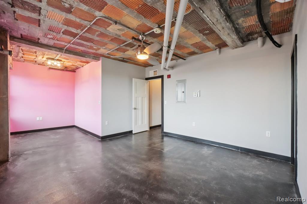 2915 John R Street, Detroit, MI 48201 — Photo 11