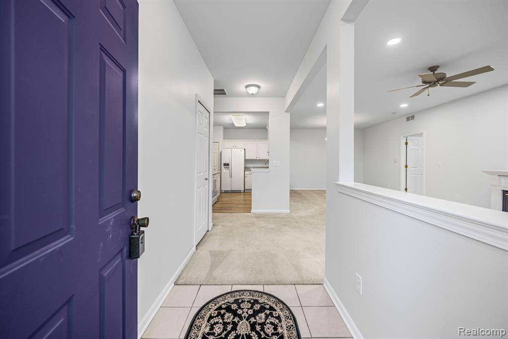 45622 WARWICK Drive, Macomb, MI 48044 — Photo 5