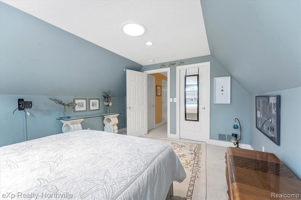 9283 FIRWOOD Road, South Lyon, MI 48178 — Photo 21
