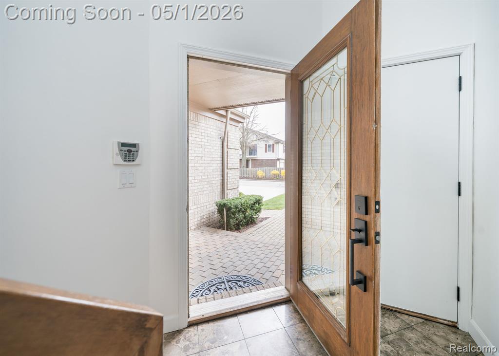 26230 Harbour Pointe Drive S, #44, Harrison Township, MI — Photo 9