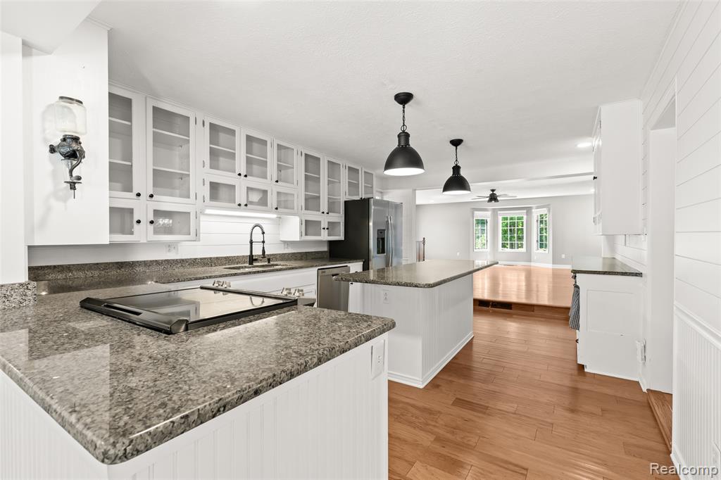 5359 Faussettt Road, Howell, MI 48855 — Photo 12