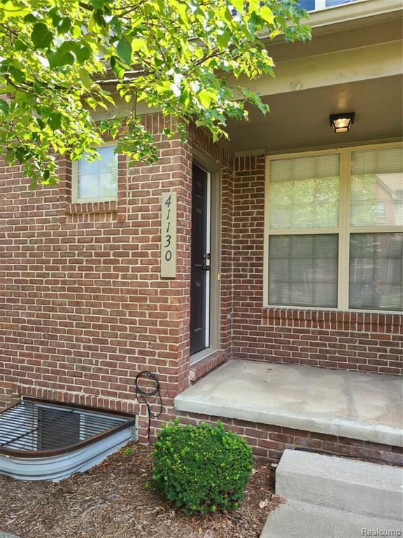 41130 MAPLEWOOD Drive, Canton, MI 48187 — Photo 5