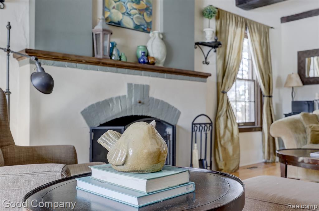 18930 Hillcrest Street, Beverly Hills, MI 48025 — Photo 12