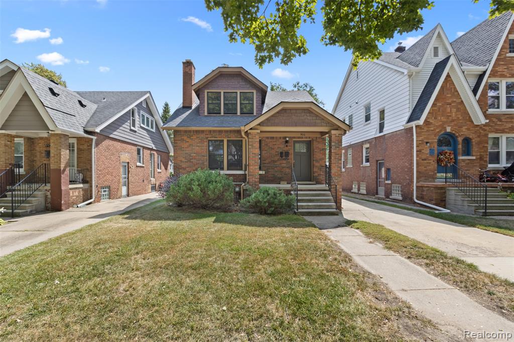 906 E 2nd Street, Royal Oak, MI 48067 — front exterior