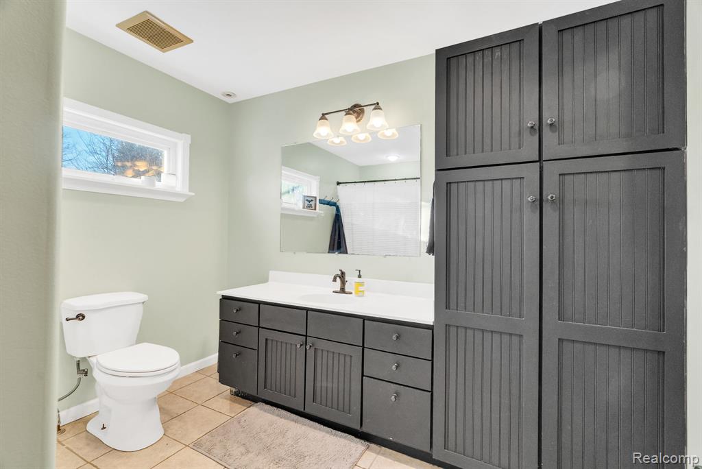 2149 Glenwood Court, Brooklyn, MI 49230 — Photo 28