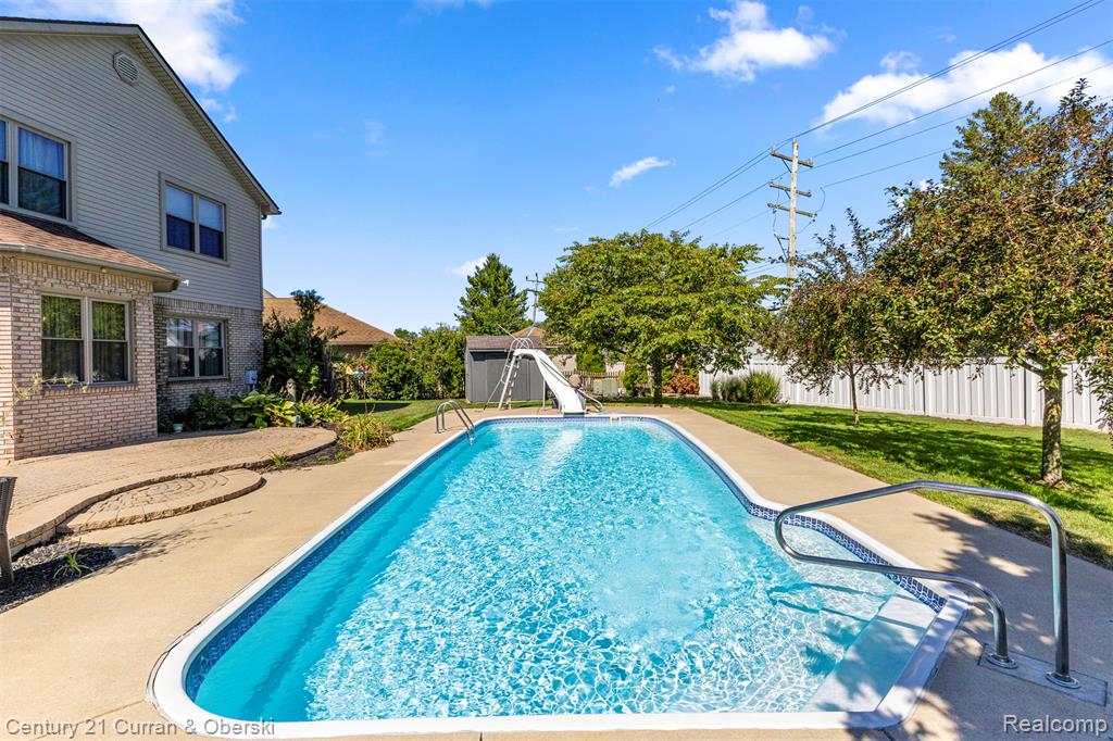 710 Saint Johns Blvd. Saint Johns Boulevard, Lincoln Park, MI 48146 — Photo 47