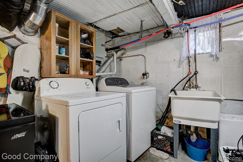 3939 Casmere Street, Detroit, MI 48212 — Photo 27