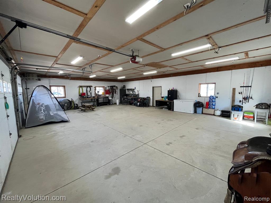 1736 WHEELING Road, Imlay City, MI 48444 — Photo 33