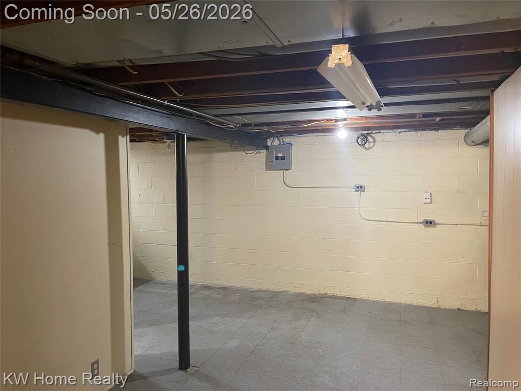 16853 Lincoln Avenue, Eastpointe, MI 48021 — Photo 22