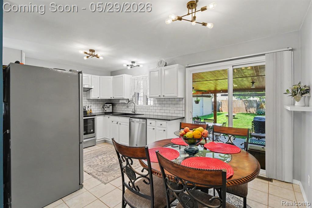 26633 Rialto Street, Madison Heights, MI 48071 — Photo 12