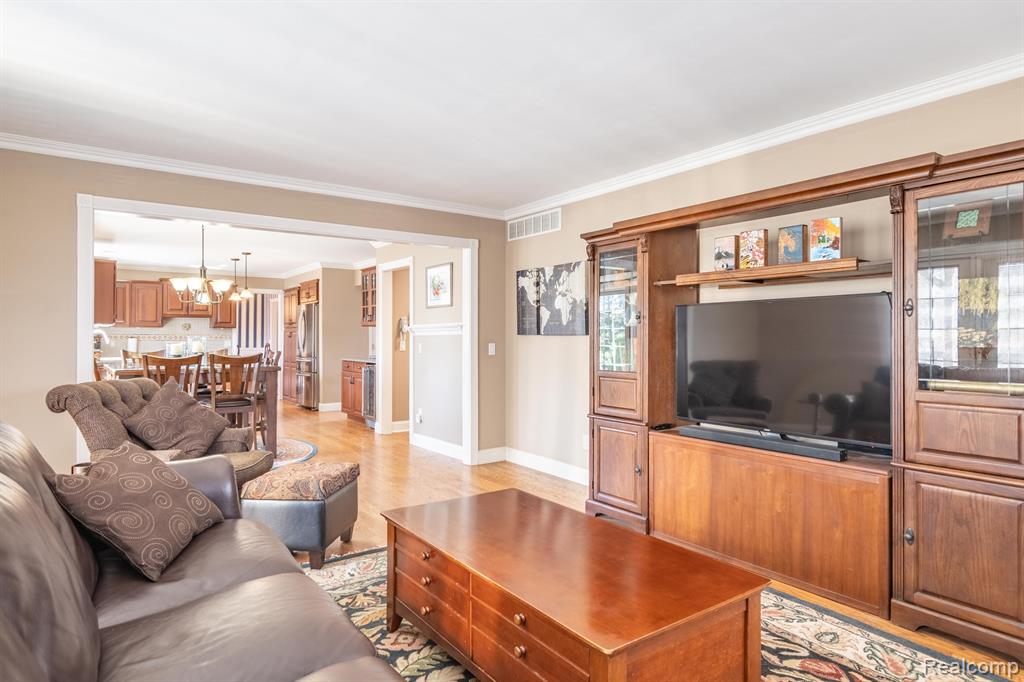 49035 QUAIL RUN Drive S, Plymouth, MI 48170 — Photo 25