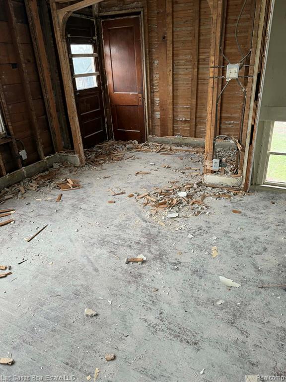 11881 Saint Patrick Street, Detroit, MI 48205 — Photo 13