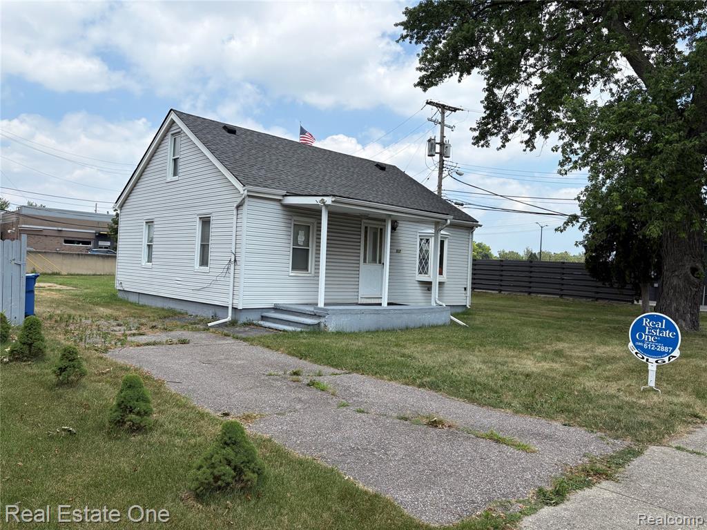 5873 Elmgrove Avenue, Warren, MI 48092 — Photo 14