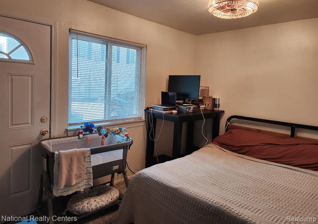 38075 Sherwood Street, Westland, MI — Photo 9