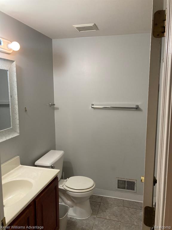16311 TERRACE VILLAGE Drive, Taylor, MI 48180 — Photo 10